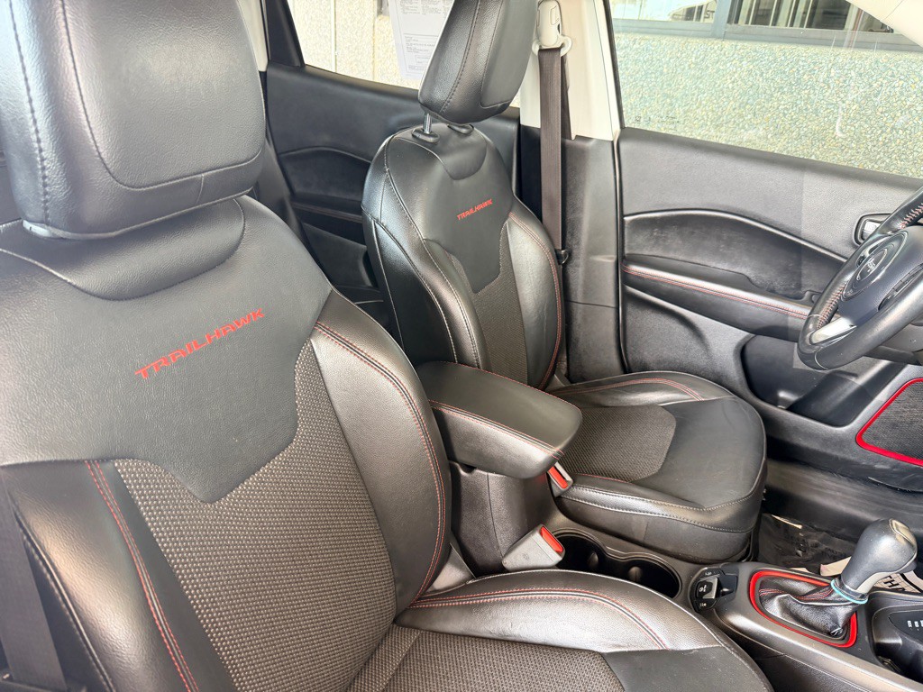 2019 Jeep Compass Image 19