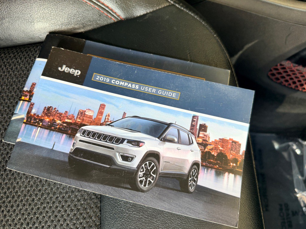 2019 Jeep Compass Image 23