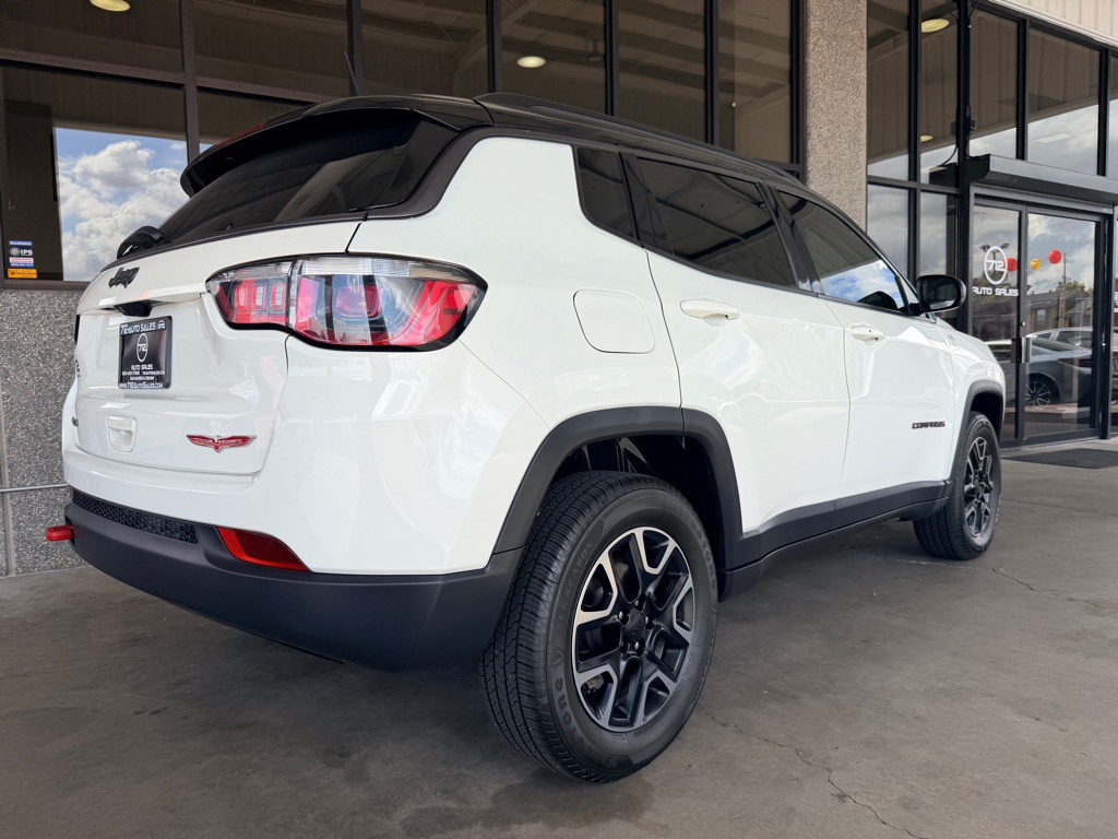 2019 Jeep Compass Image 36