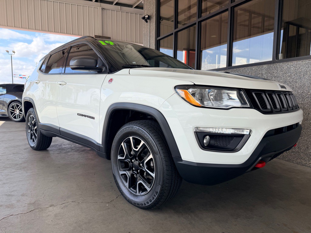 2019 Jeep Compass Image 40