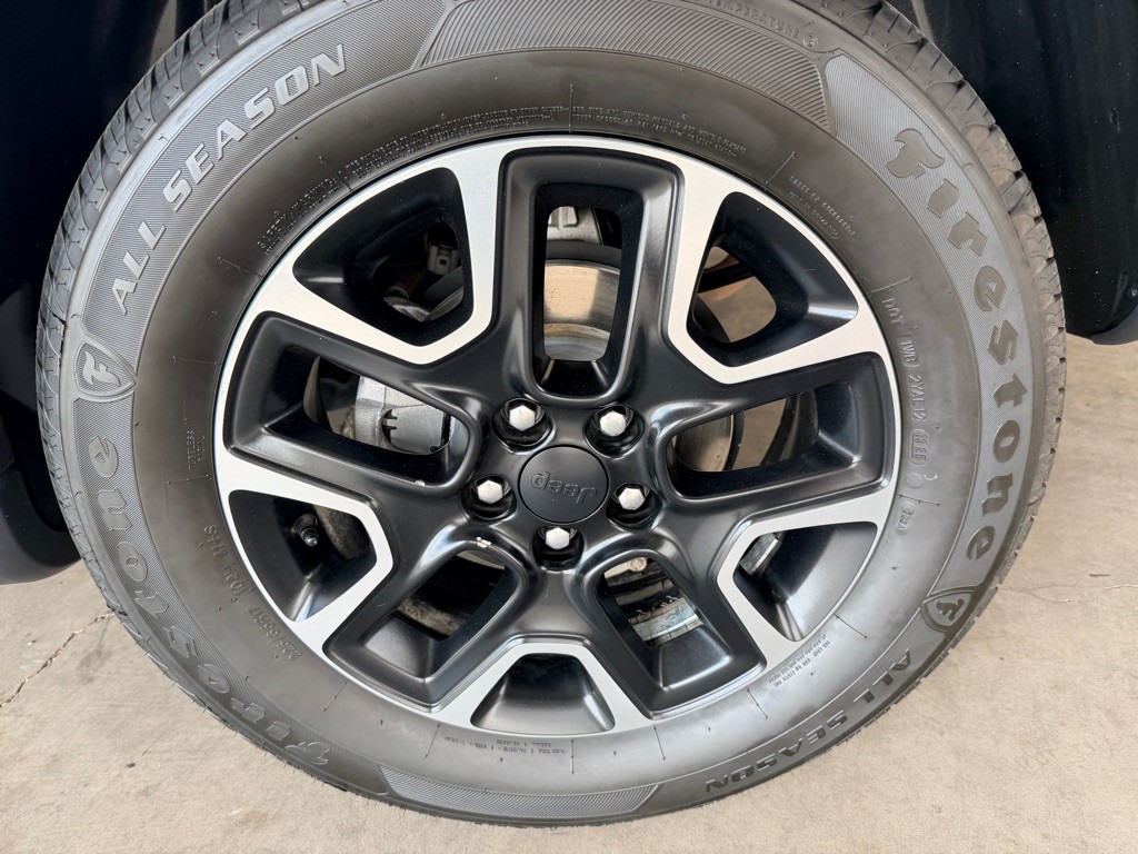 2019 Jeep Compass Image 41
