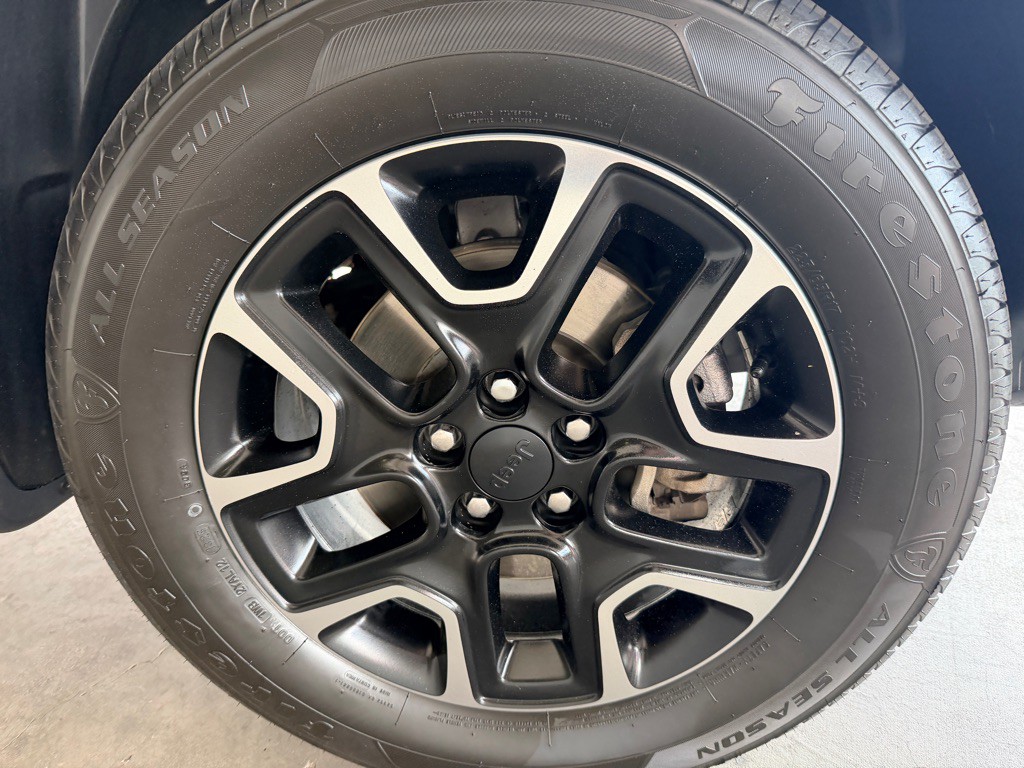 2019 Jeep Compass Image 43