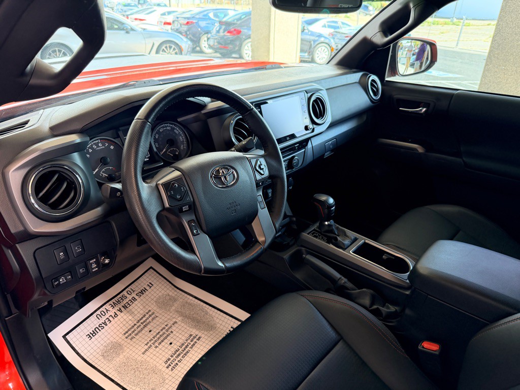 2023 Toyota Tacoma Image 9