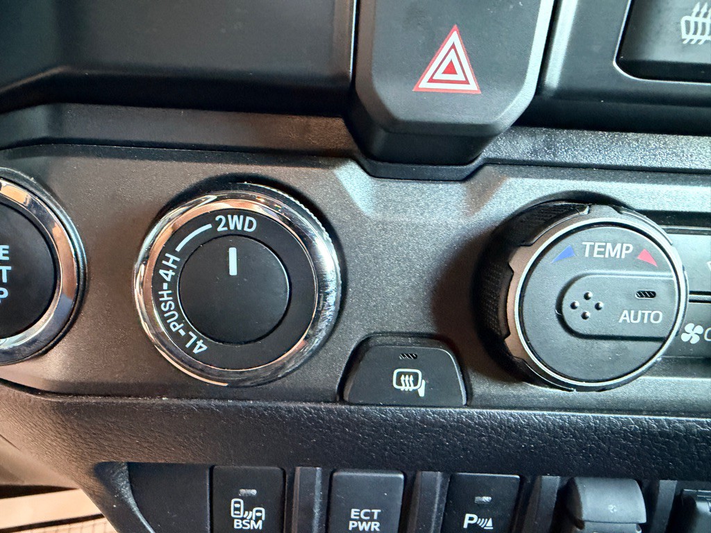 2023 Toyota Tacoma Image 14