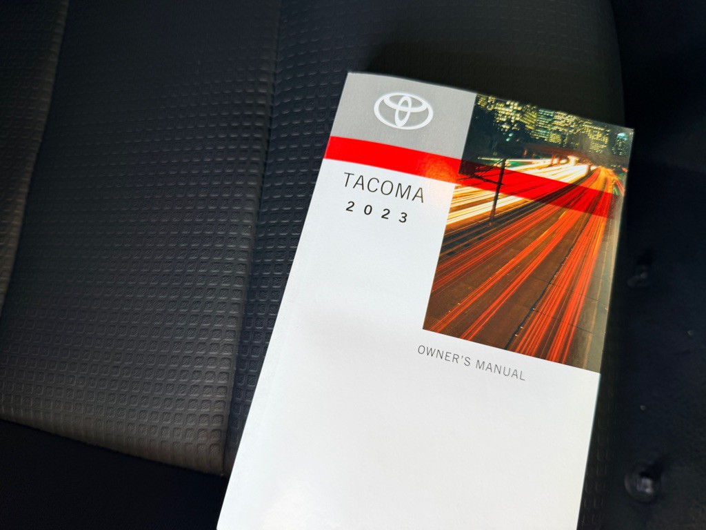2023 Toyota Tacoma Image 27
