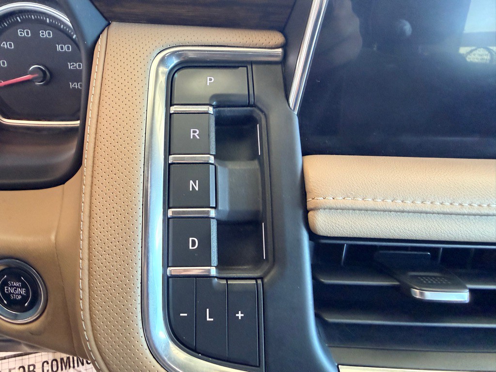 2021 Chevrolet Tahoe Image 12
