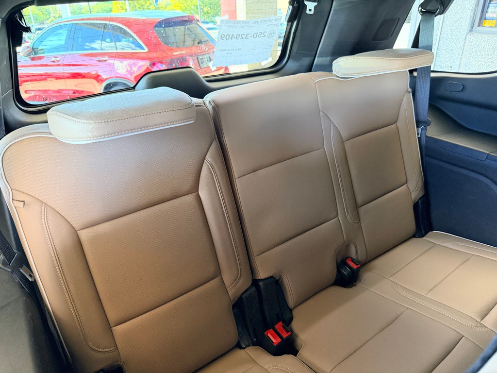 2021 Chevrolet Tahoe Image 24