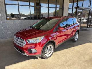 Image for 2017 Ford Escape SE ID: 6880346