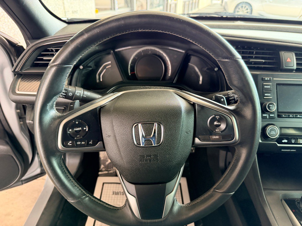 2018 Honda Civic Image 9