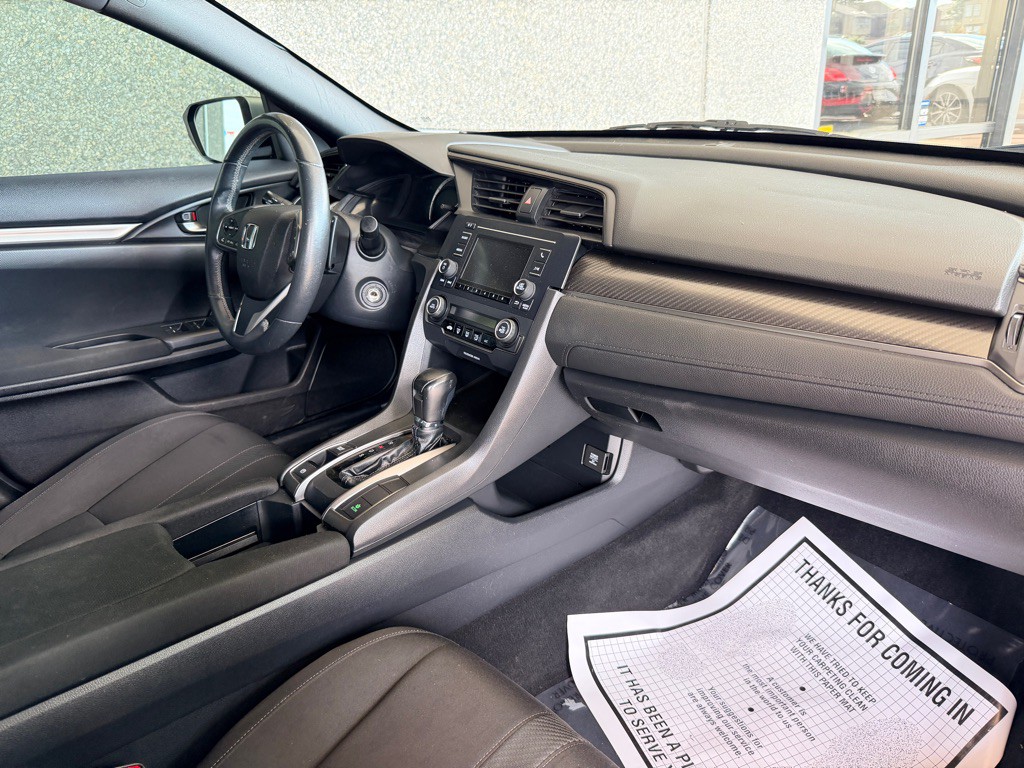 2018 Honda Civic Image 19