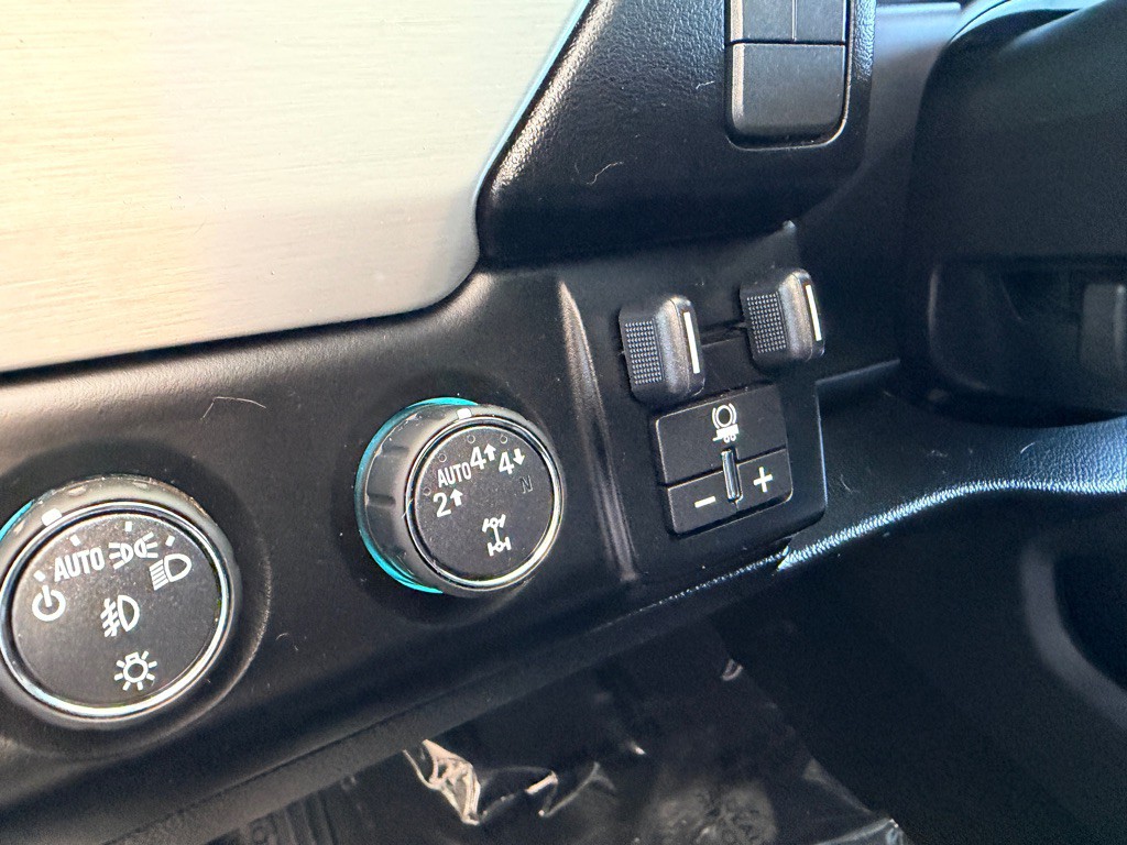 2018 GMC Yukon Image 9