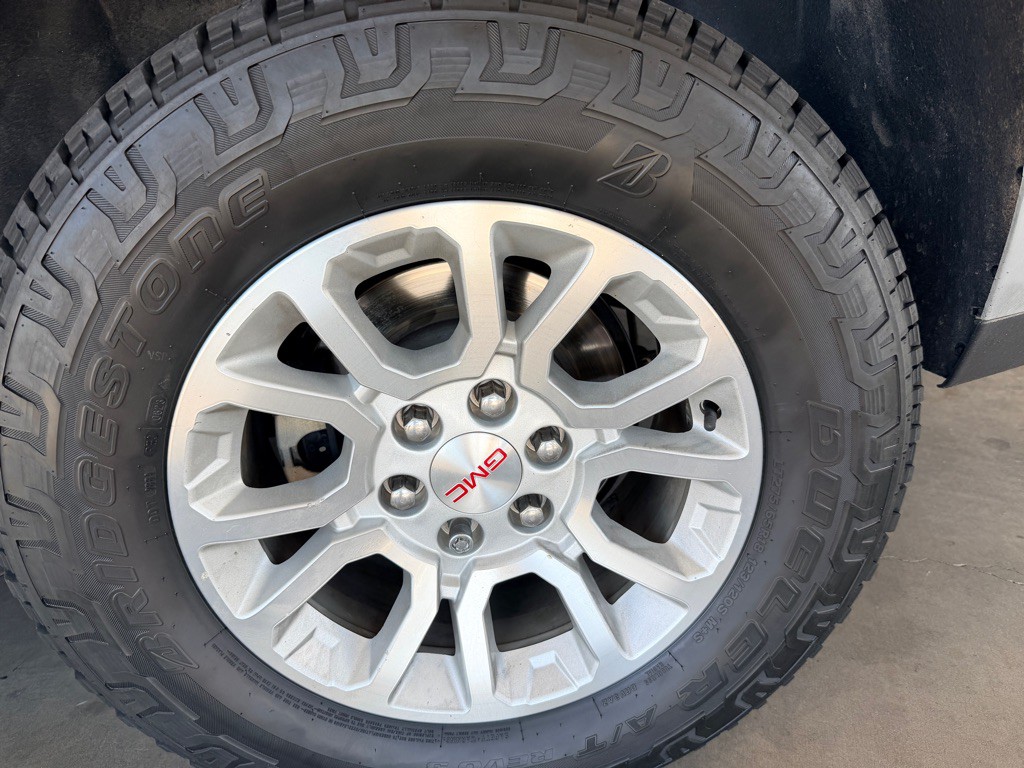 2018 GMC Yukon Image 42