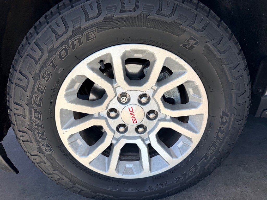 2018 GMC Yukon Image 43