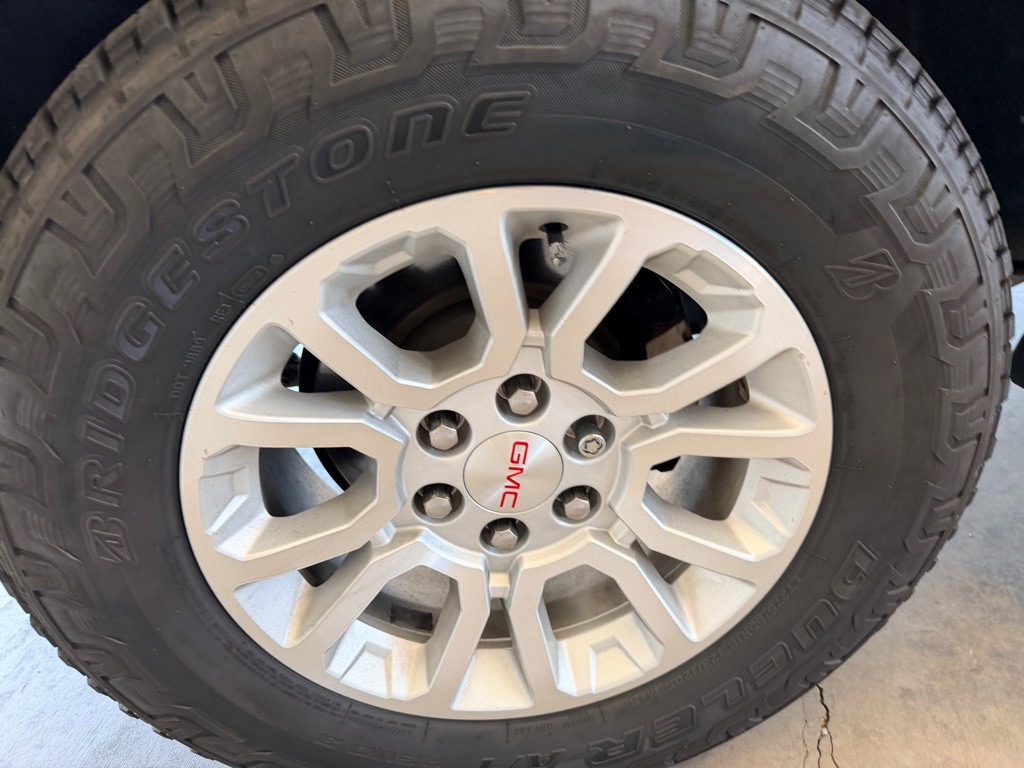 2018 GMC Yukon Image 45