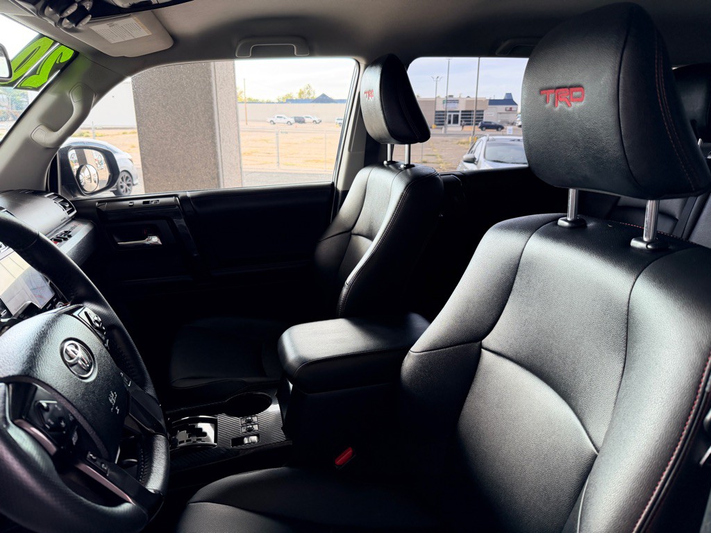 2020 Toyota 4Runner Image 7
