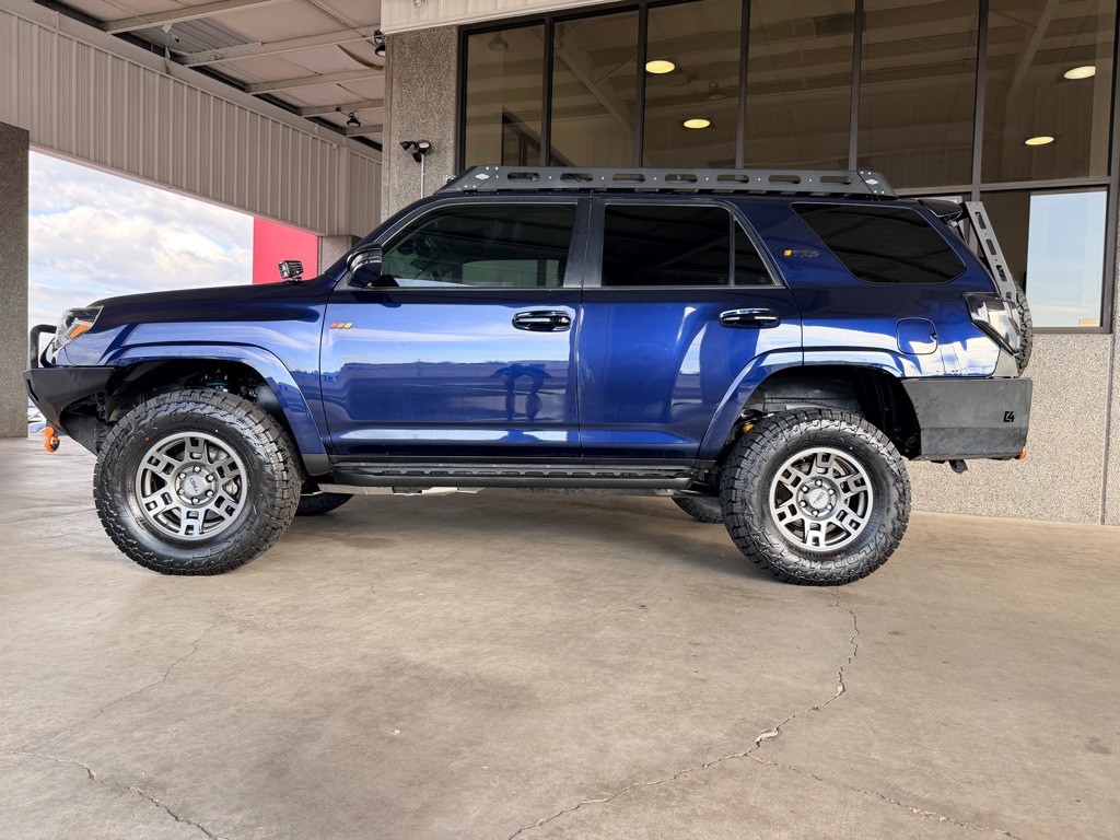 2020 Toyota 4Runner Image 31