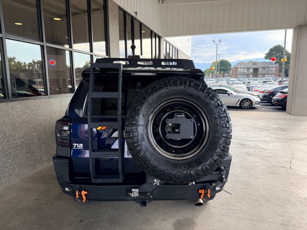 2020 Toyota 4Runner Image 34