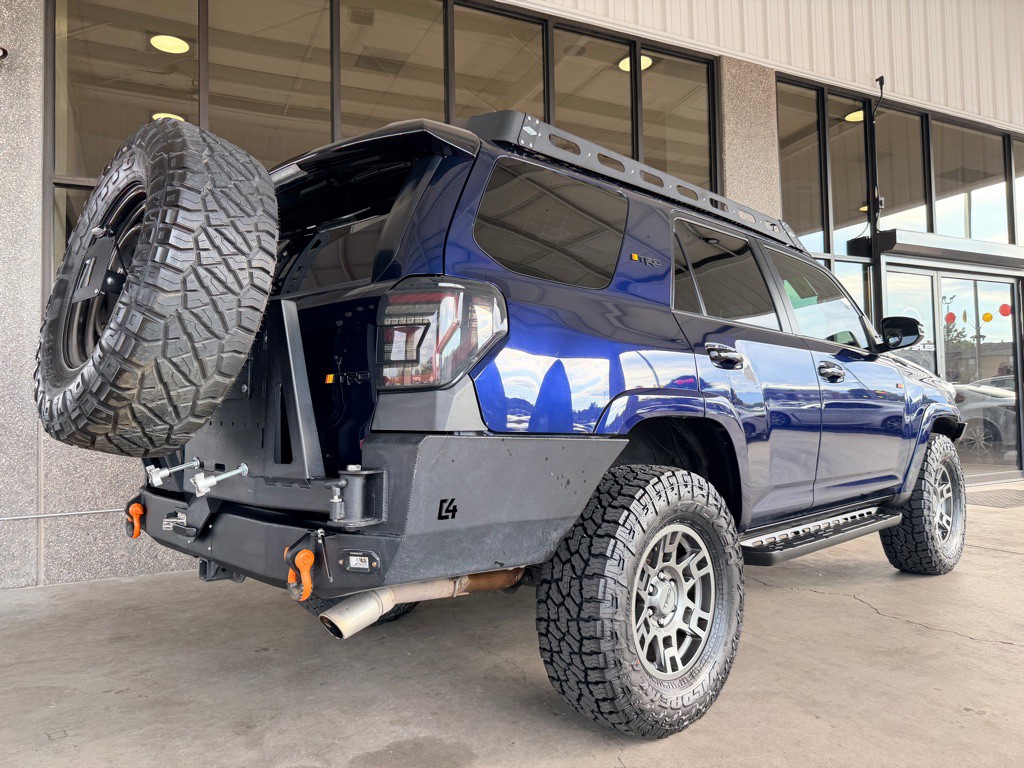 2020 Toyota 4Runner Image 38