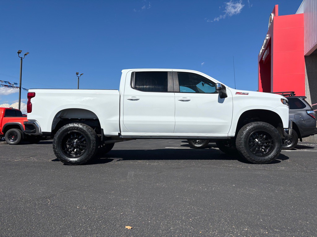 2022 Chevrolet Silverado 1500 Image 32