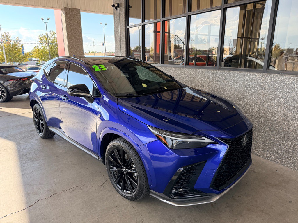 2023 Lexus NX Image 4