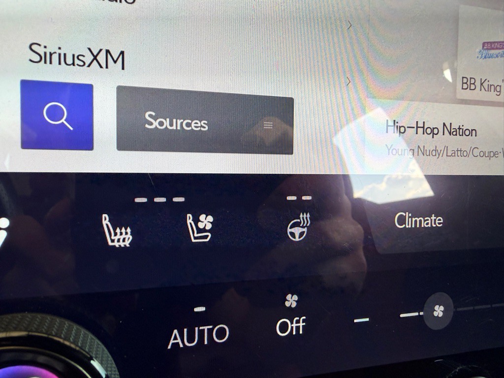 2023 Lexus NX Image 17