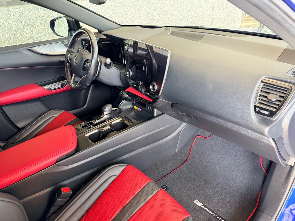 2023 Lexus NX Image 24