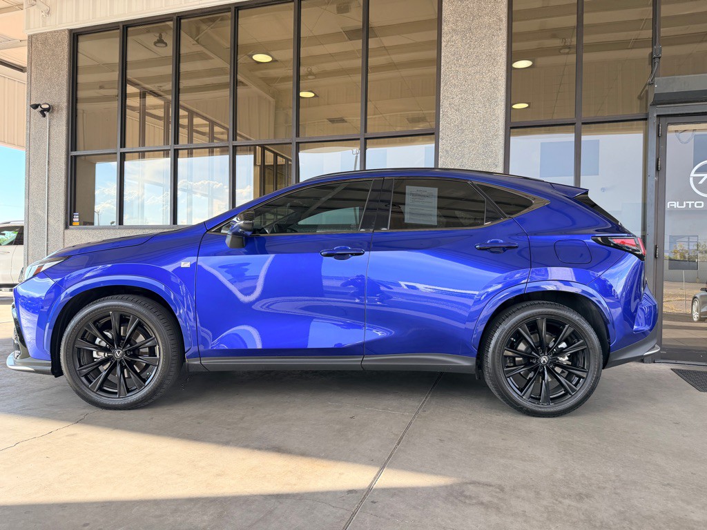 2023 Lexus NX Image 33
