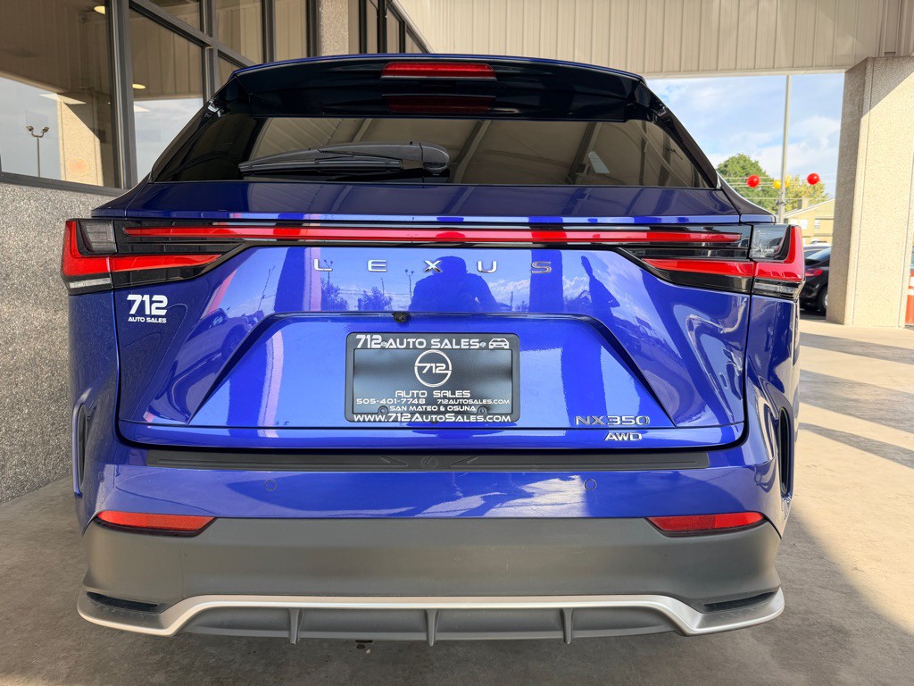 2023 Lexus NX Image 38