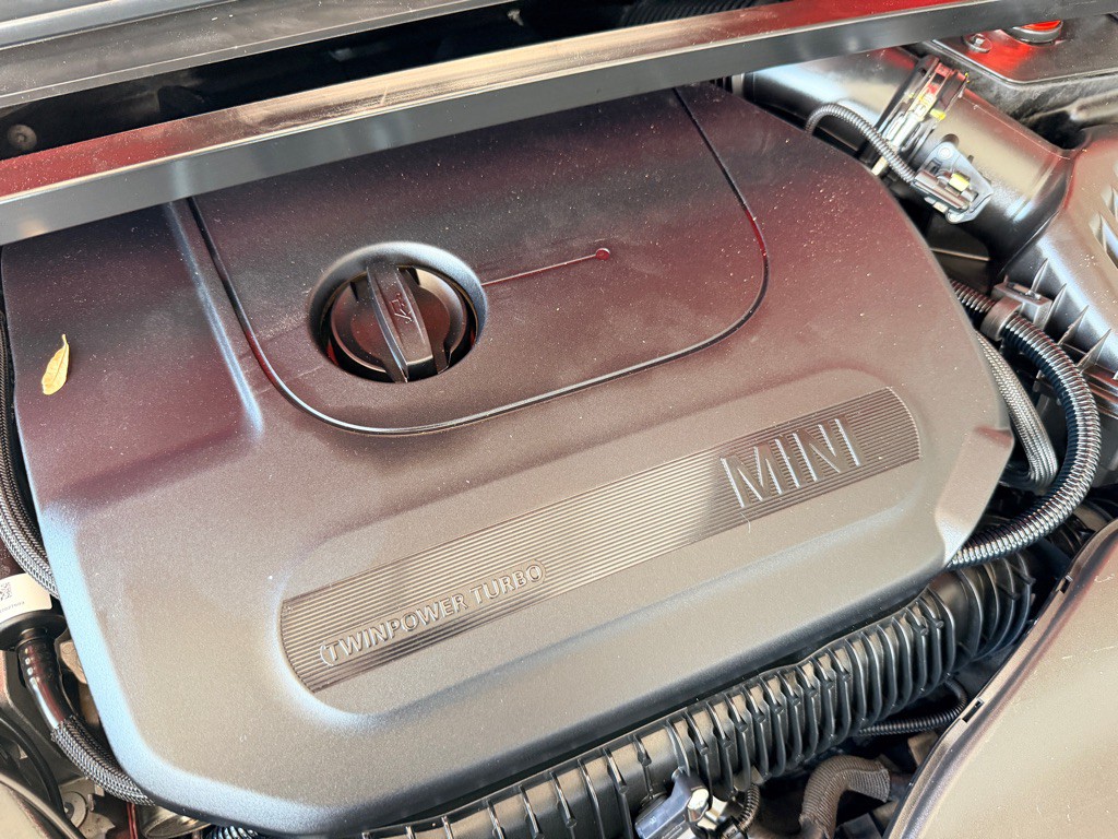 2022 MINI Cooper Image 23