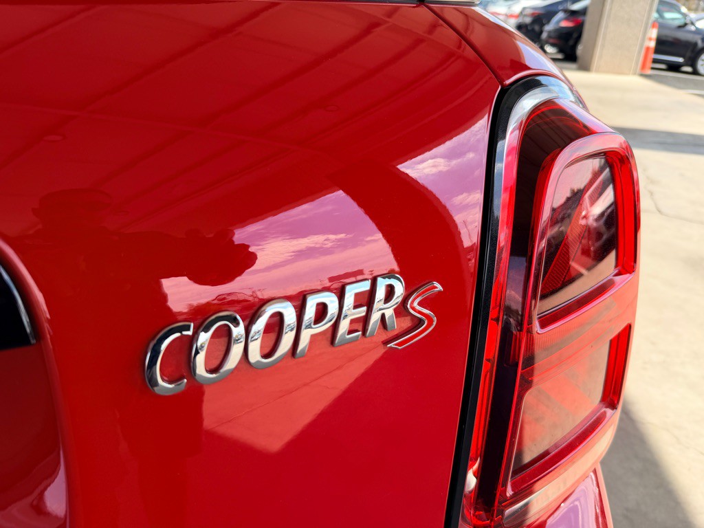 2022 MINI Cooper Image 36