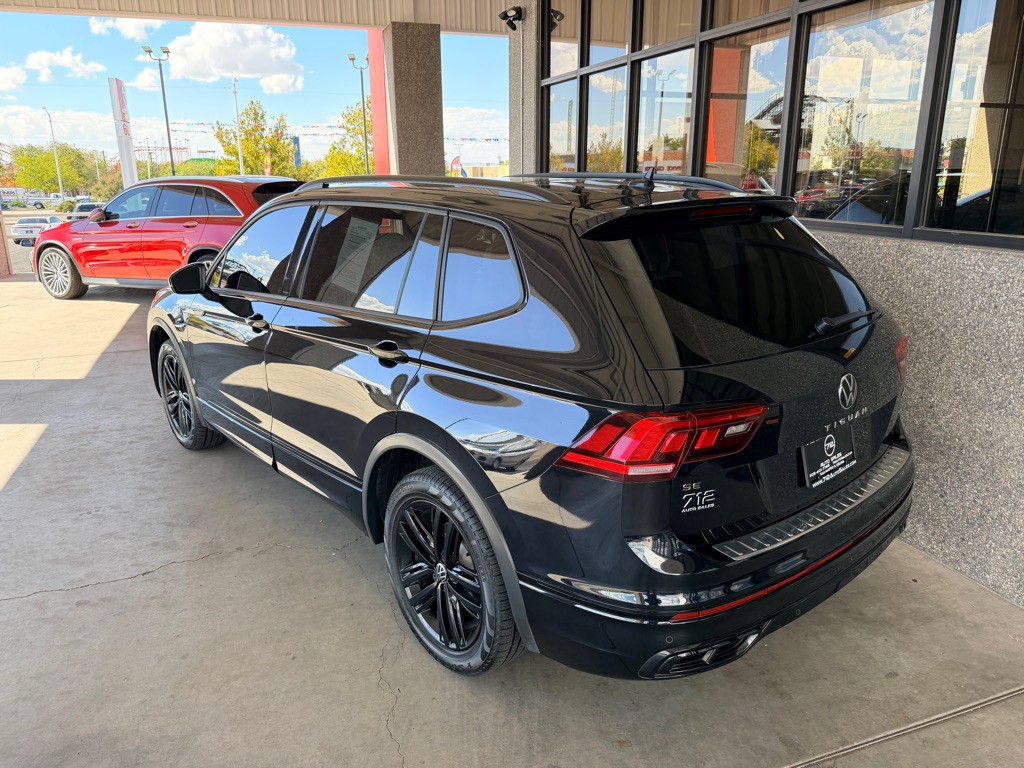 2022 Volkswagen Tiguan Image 32