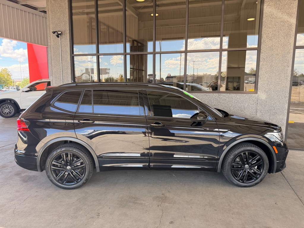 2022 Volkswagen Tiguan Image 39