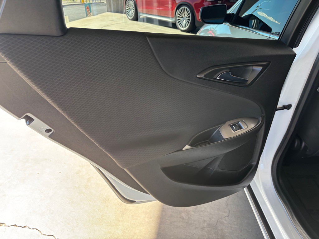 2023 Chevrolet Malibu Image 18