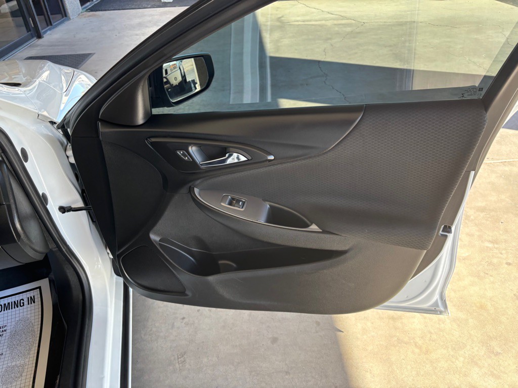 2023 Chevrolet Malibu Image 27