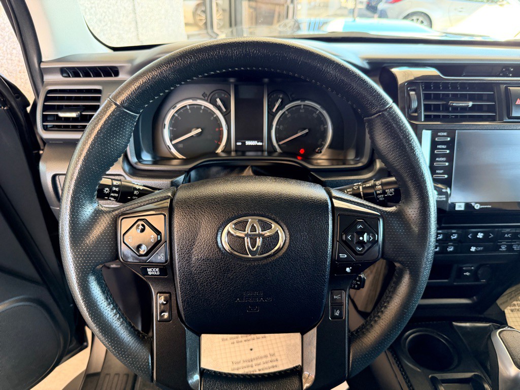 2022 Toyota 4Runner Image 9