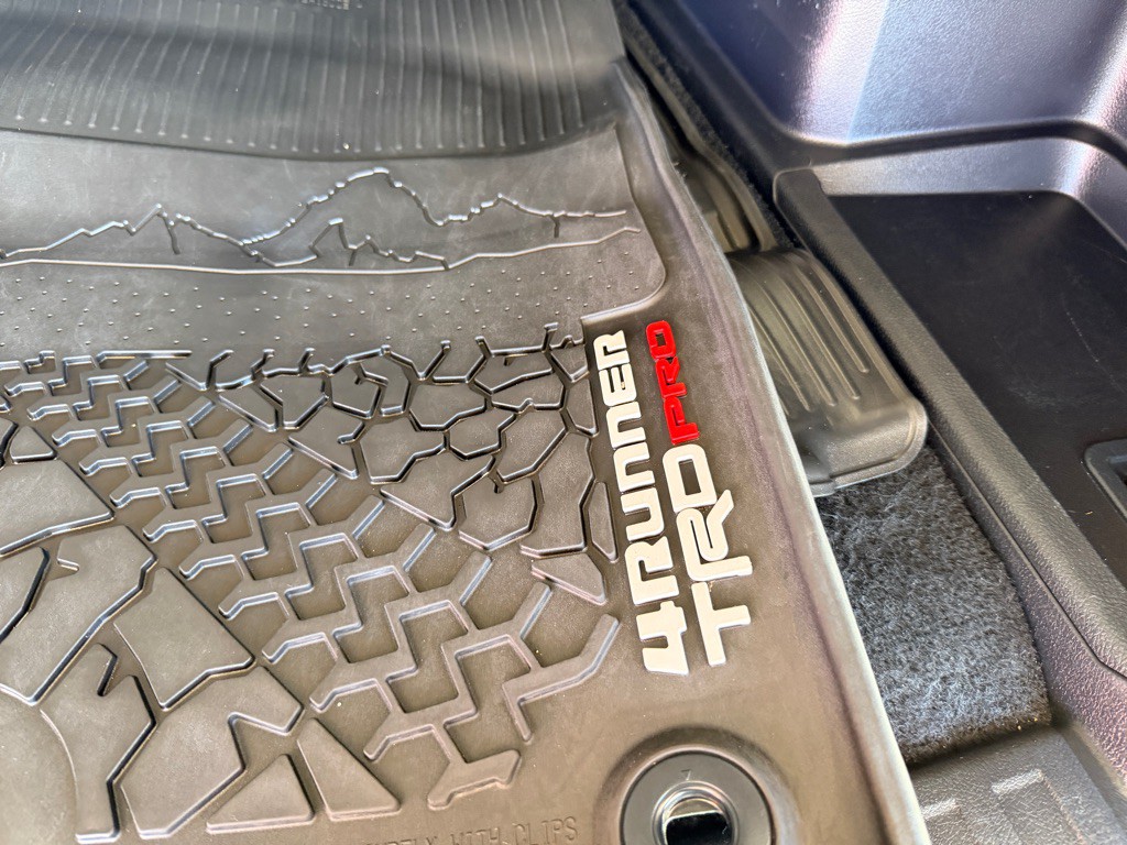 2022 Toyota 4Runner Image 21