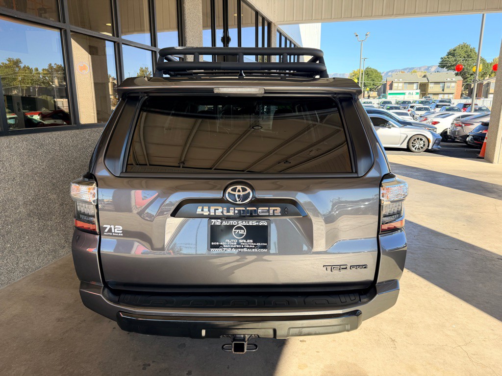 2022 Toyota 4Runner Image 39