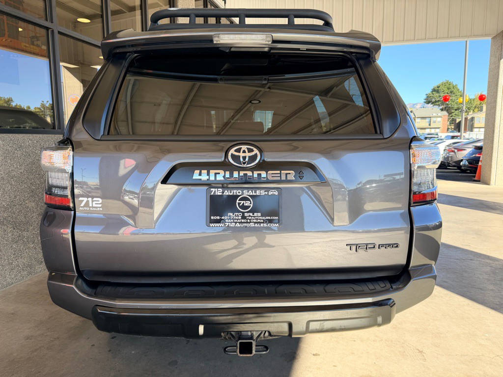 2022 Toyota 4Runner Image 40