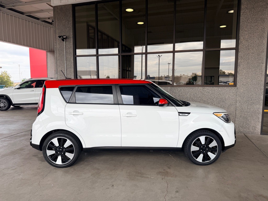 2016 Kia Soul Image 3