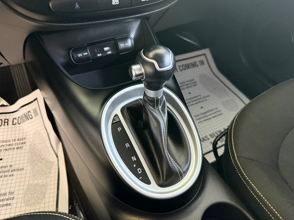 2016 Kia Soul Image 12