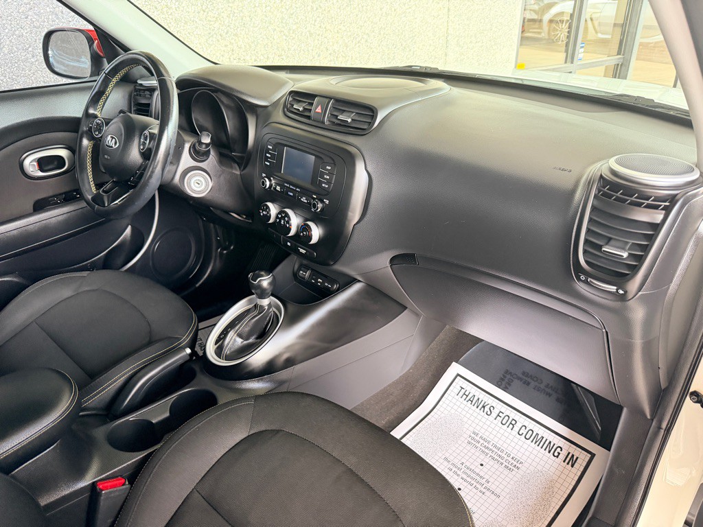 2016 Kia Soul Image 19