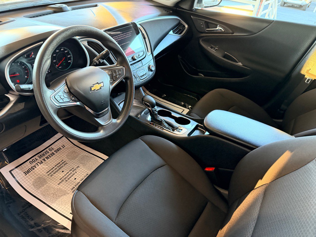 2023 Chevrolet Malibu Image 9