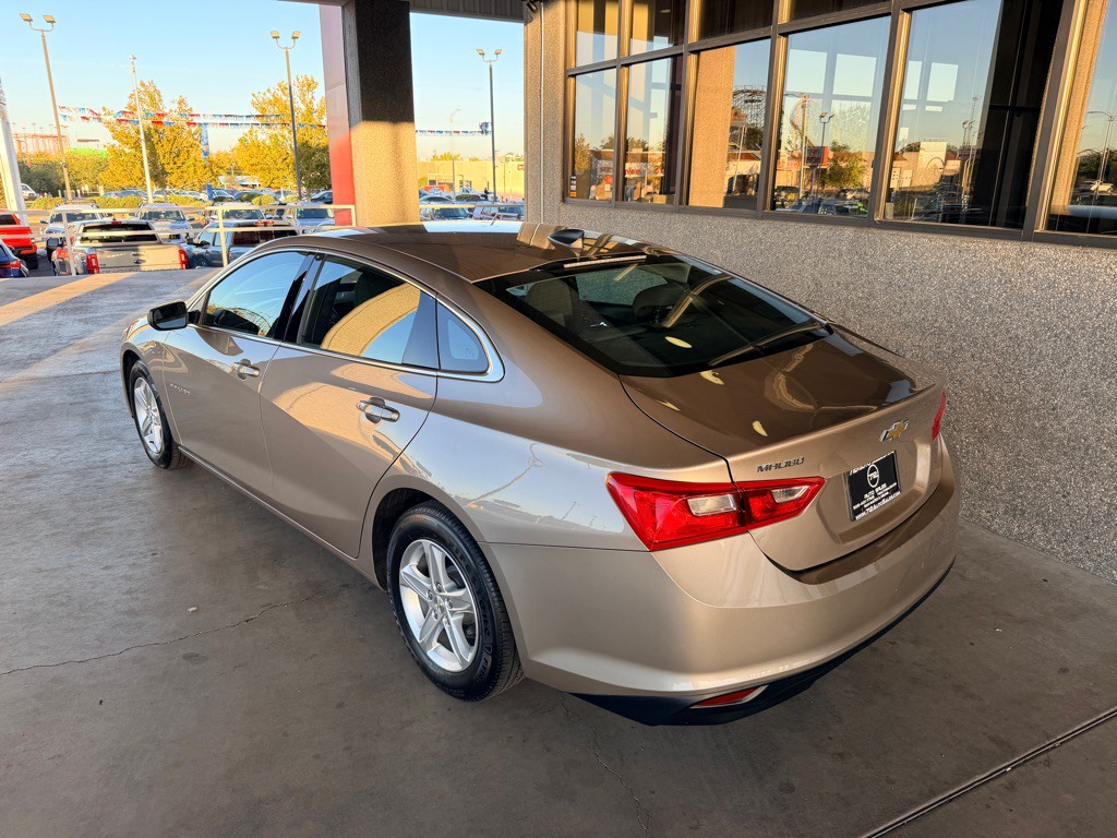 2023 Chevrolet Malibu Image 27
