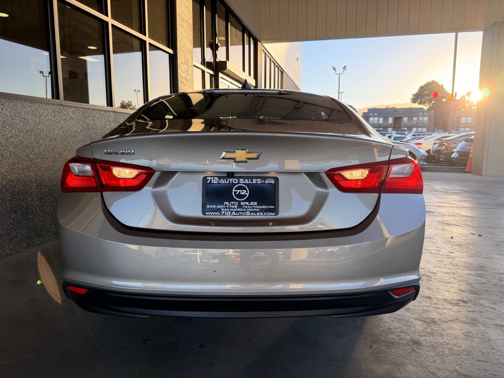 2023 Chevrolet Malibu Image 30