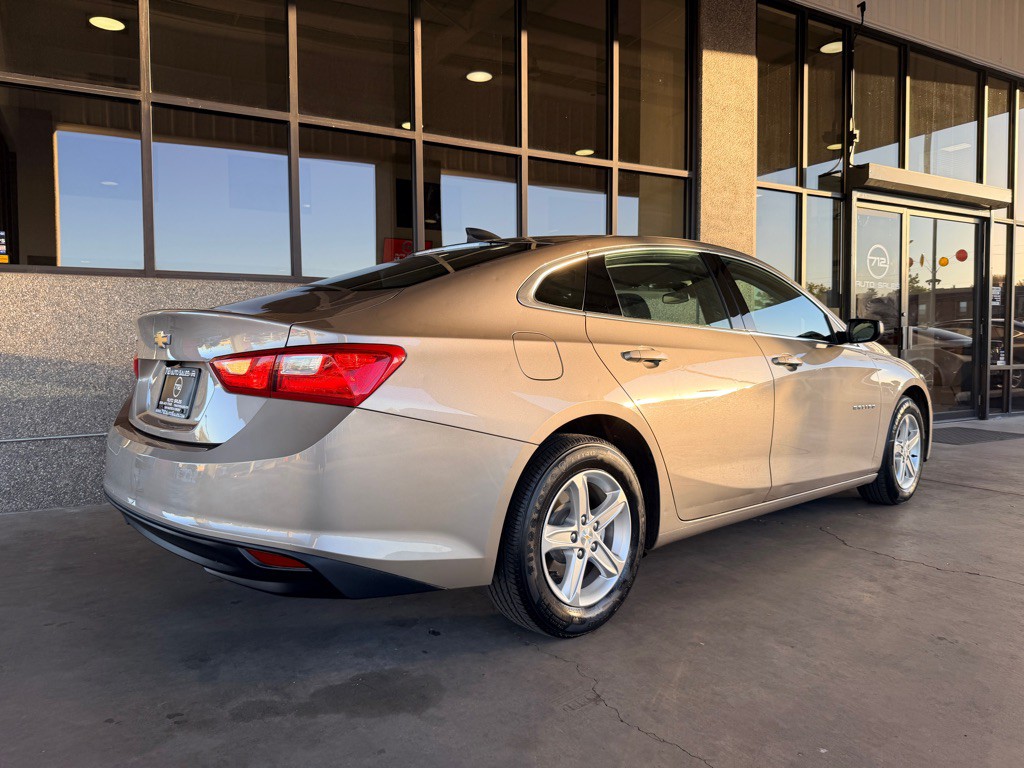 2023 Chevrolet Malibu Image 32
