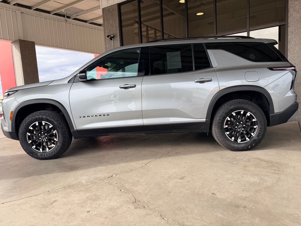 2025 Chevrolet Traverse Image 29