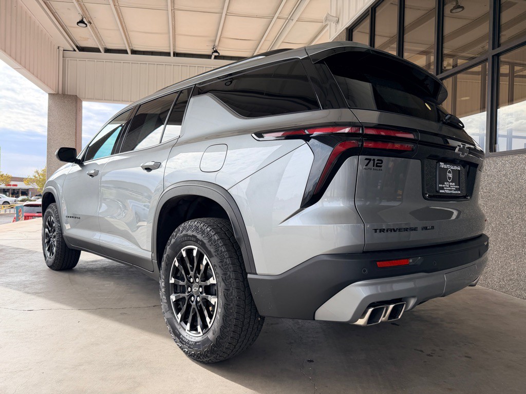 2025 Chevrolet Traverse Image 31