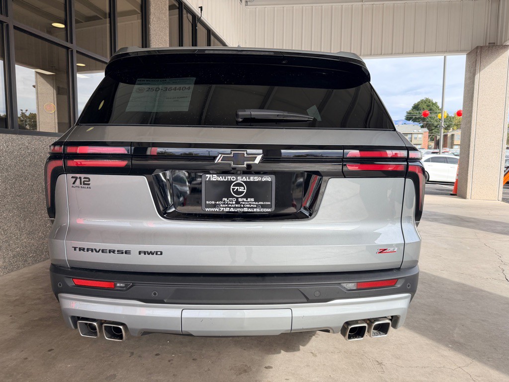 2025 Chevrolet Traverse Image 35
