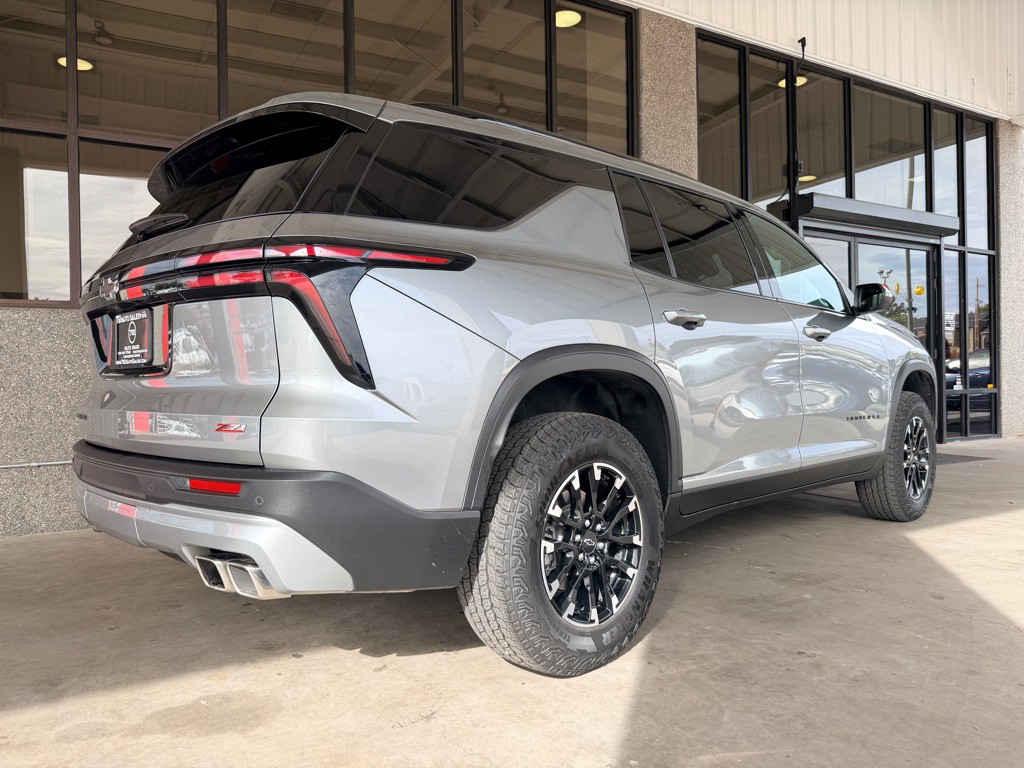 2025 Chevrolet Traverse Image 37