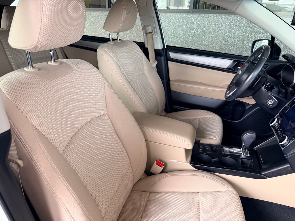 2019 Subaru Outback Image 19